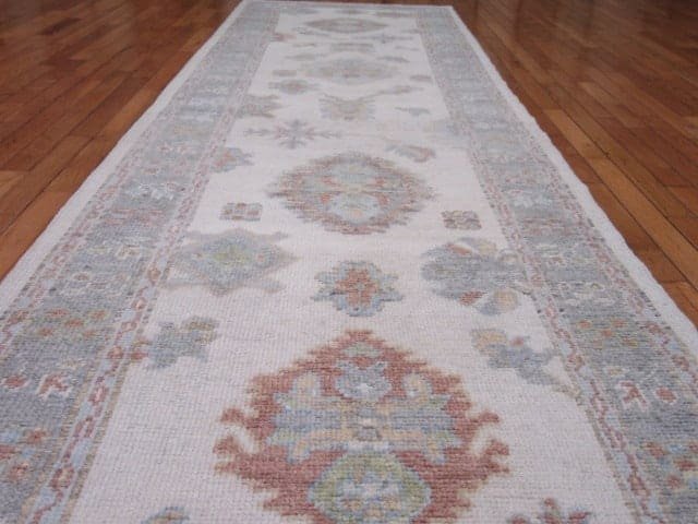 3′ x 13′ Ivory Fine Hand-Knotted Turkish Oushak Rug – Transitional Wool