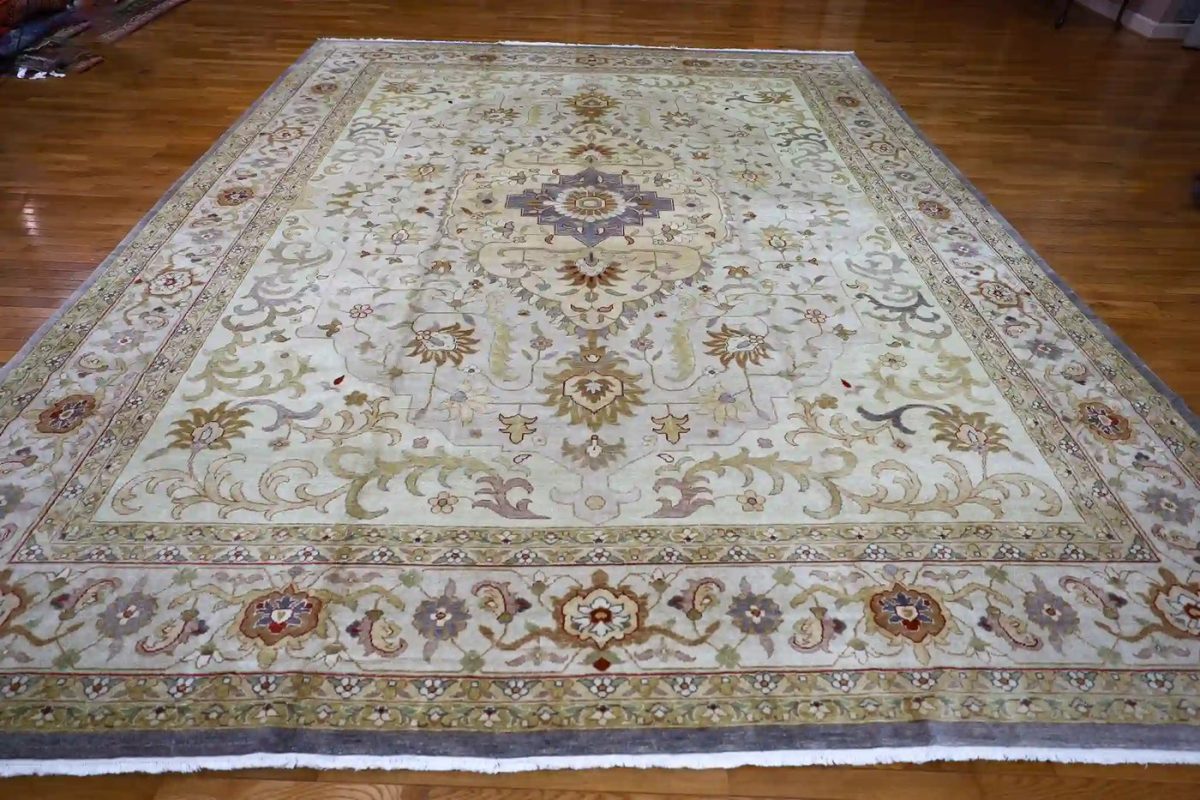 12′ x 15′ Beige Fine Hand-Knotted Turkish Farahan Design Rug – Traditional Wool