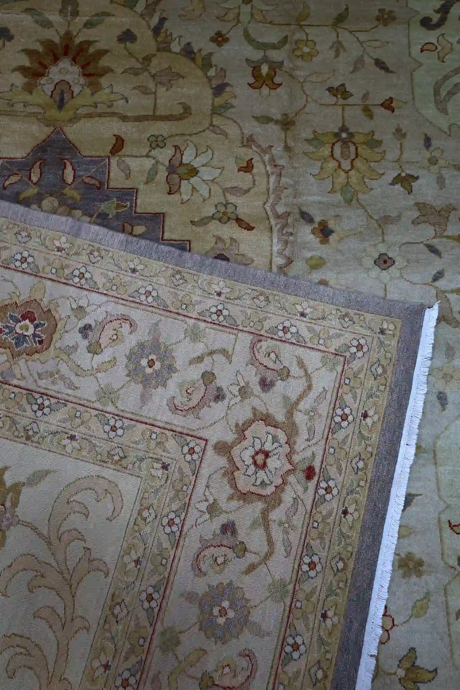 12′ x 15′ Beige Fine Hand-Knotted Turkish Farahan Design Rug – Traditional Wool