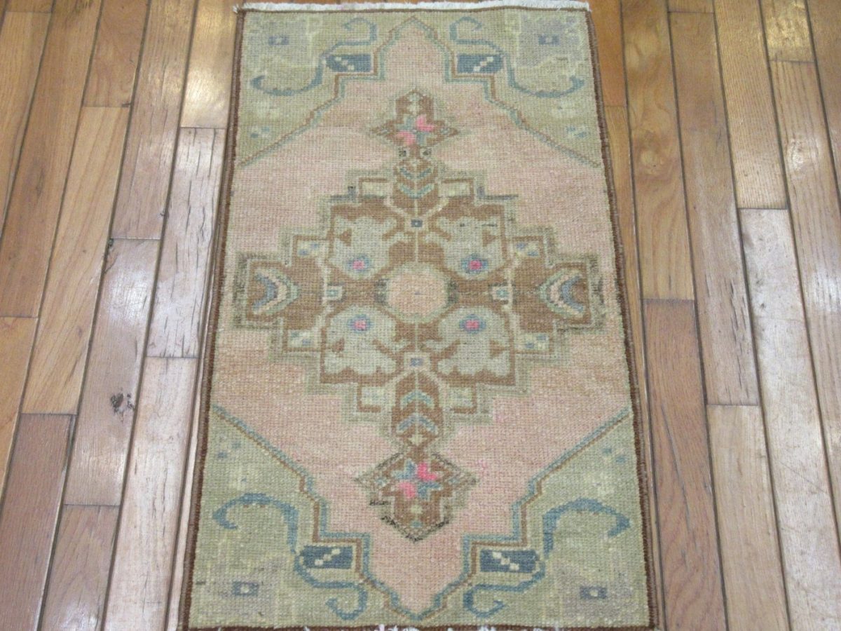 2′ x 3′ Turkish Beige Runner Rug Transitional Wool