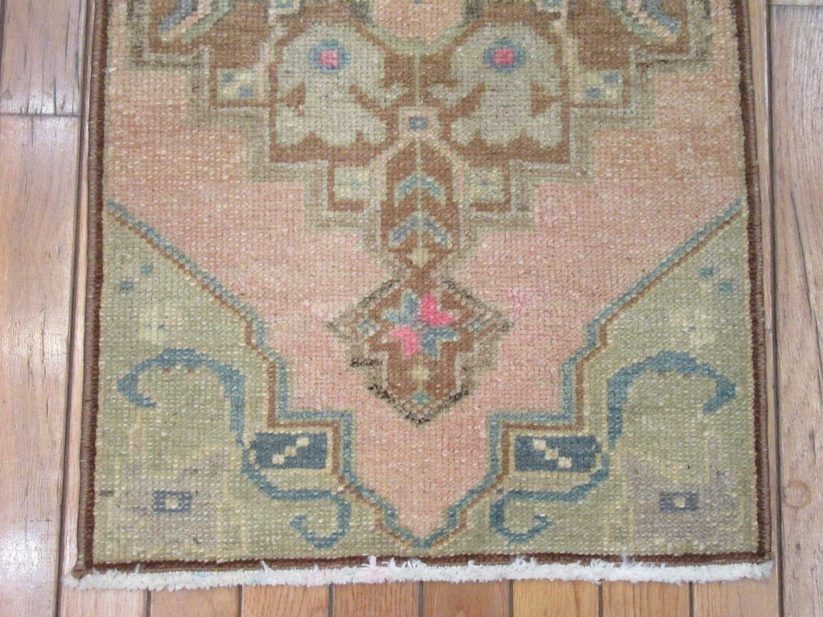 2′ x 3′ Turkish Beige Runner Rug Transitional Wool