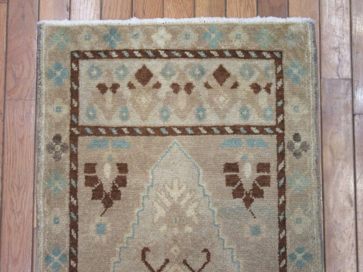 2′ x 4′ Turkish Anatolian Ivory Runner Rug Transitional Wool