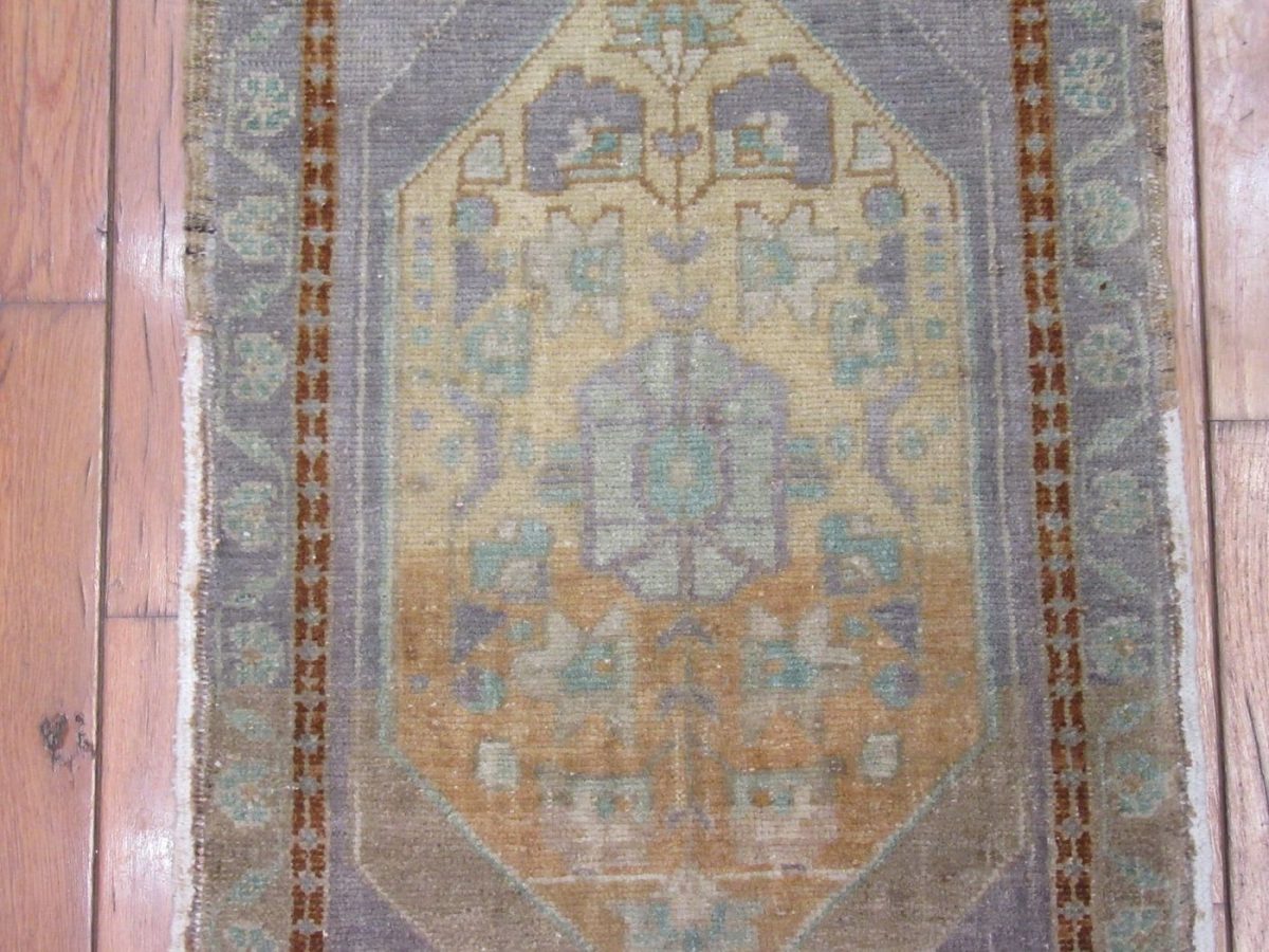 2′ x 3′ Turkish Gold Gray Accent Rug Transitional Wool