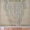 2′ x 3′ Persian Gray Beige Accent Rug Transitional Wool
