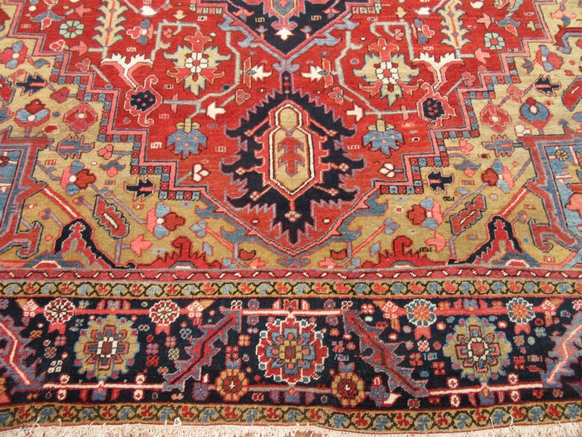 10′ x 13′ Persian Red Heriz Rug Traditional Hand-Knotted Wool