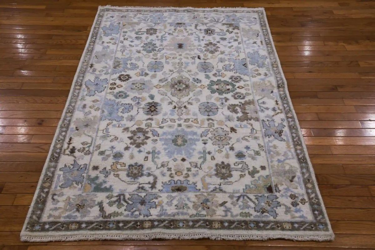 4′ x 6′ Ivory Fine Hand-Knotted Indian Oushak Rug – Transitional Wool