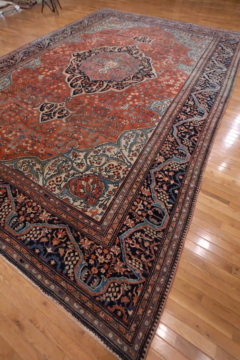 11′ x 15′ Red Fine Hand-Knotted Persian Sarouk Farahan Rug – Traditional Wool