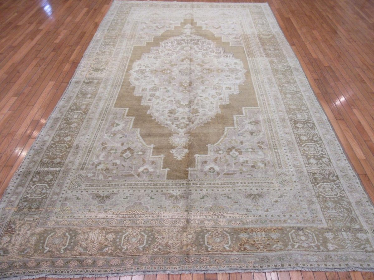 7′ x 12′ Turkish Beige Anatolian Rug – Hand-Knotted Wool