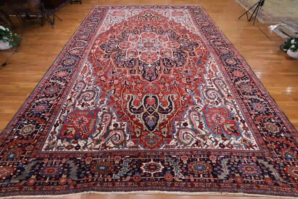 12′ x 17′ Red Fine Hand-Knotted Persian Heriz Rug – Traditional Wool - 1 12′ x 17′ Red Fine Hand-Knotted Persian Heriz Rug – Traditional Wool