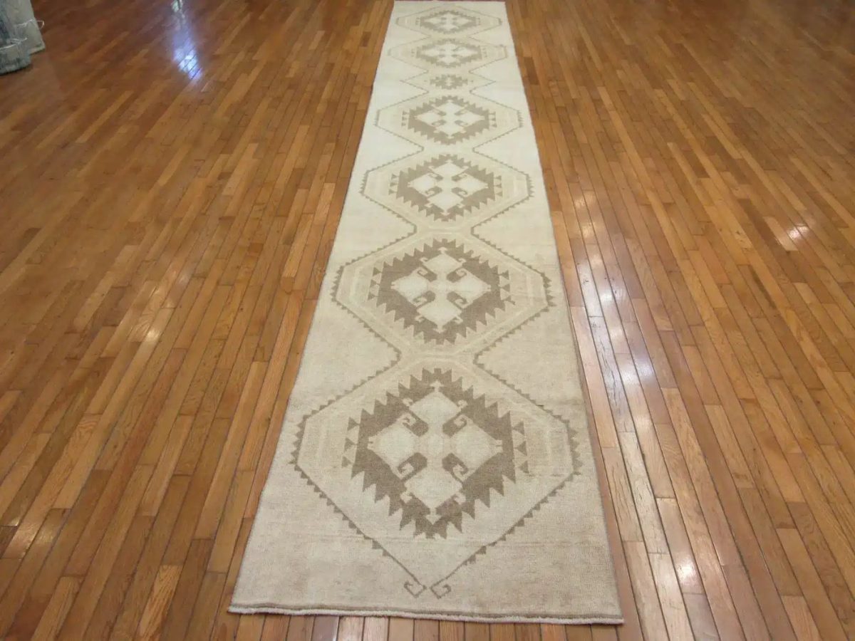 3′ x 17′ Turkish Beige Anatolian Runner Rug – Hand-Knotted Wool