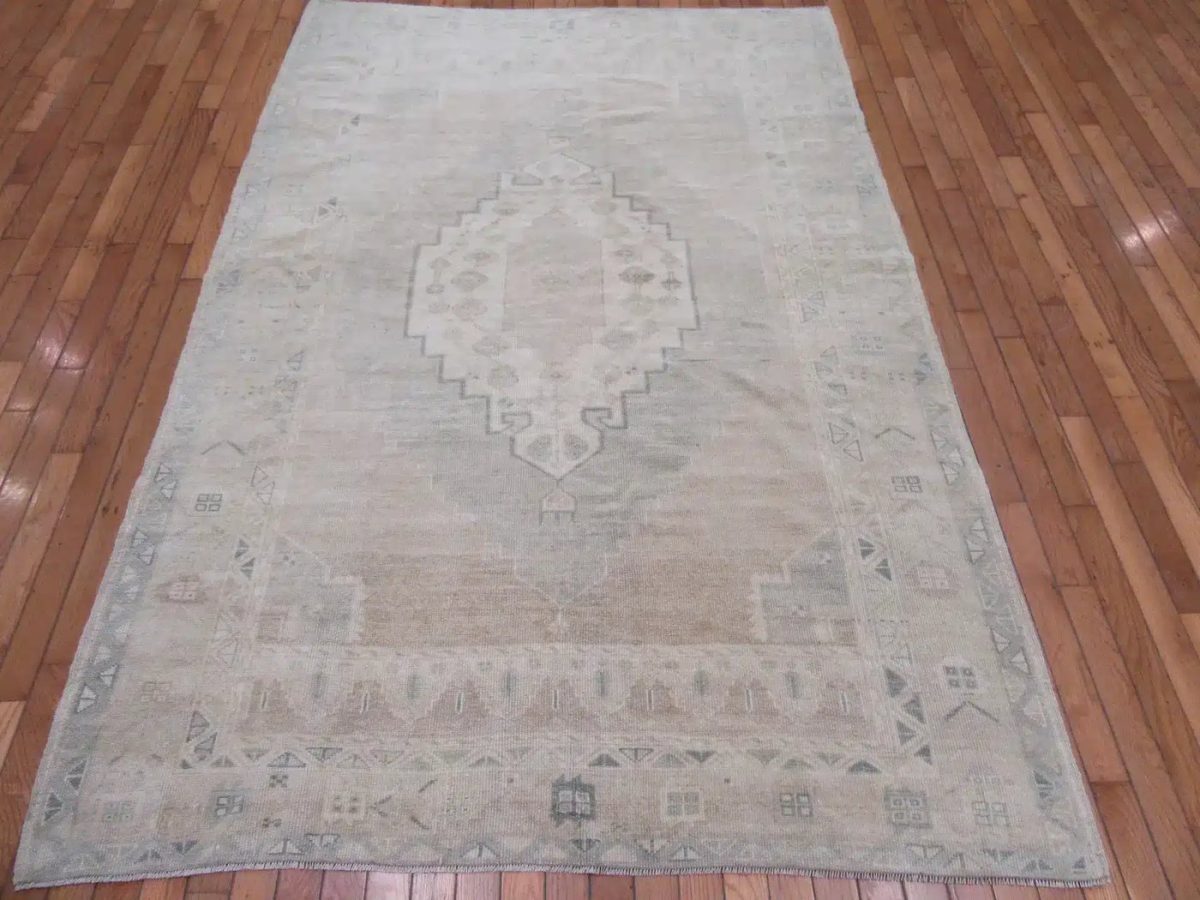 5′ x 7′ Turkish Beige Anatolian Rug Hand-Knotted Wool