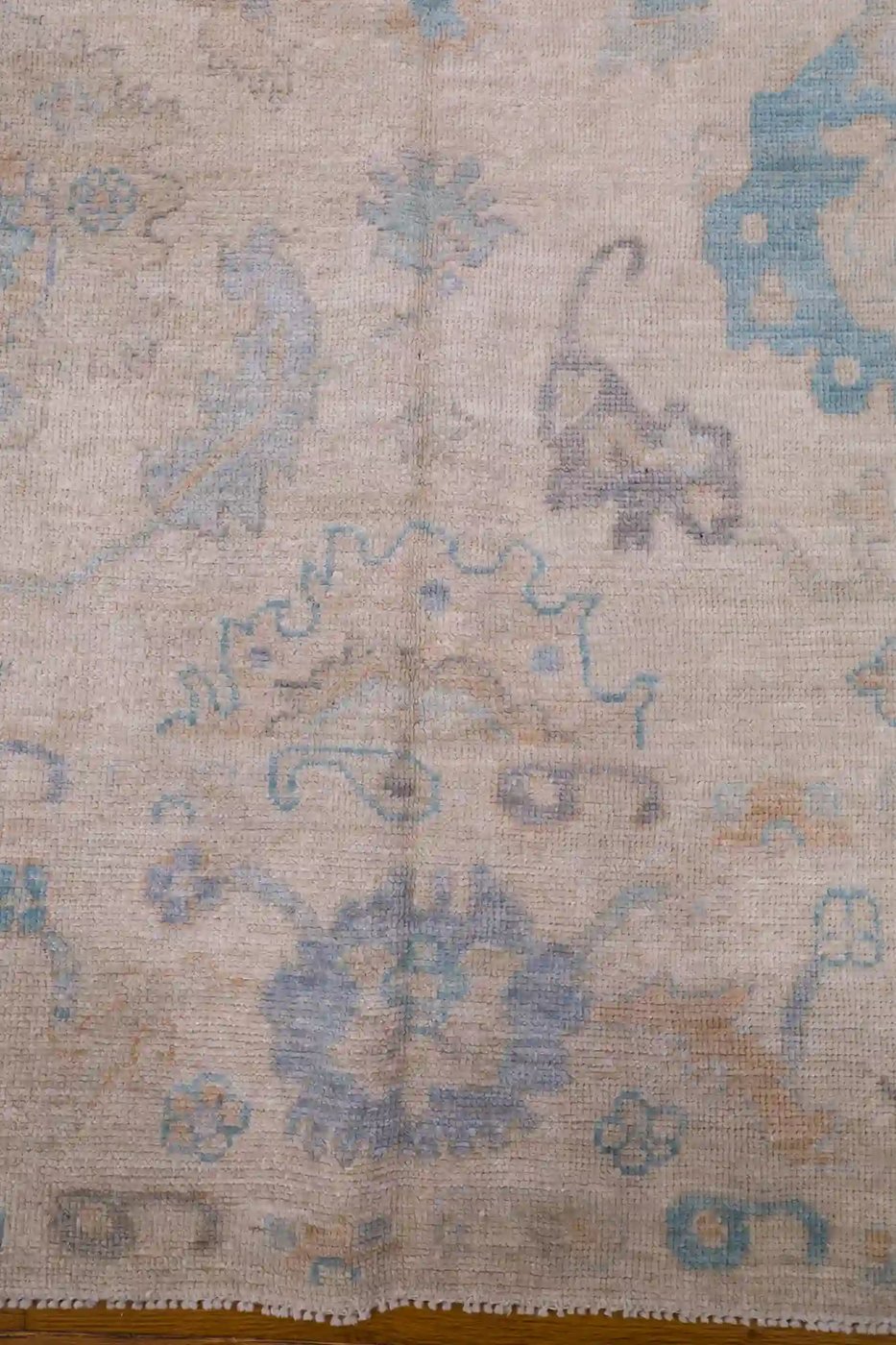 6′ x 10′ Beige Fine Hand-Knotted Pakistan Oushak Rug – Transitional Wool