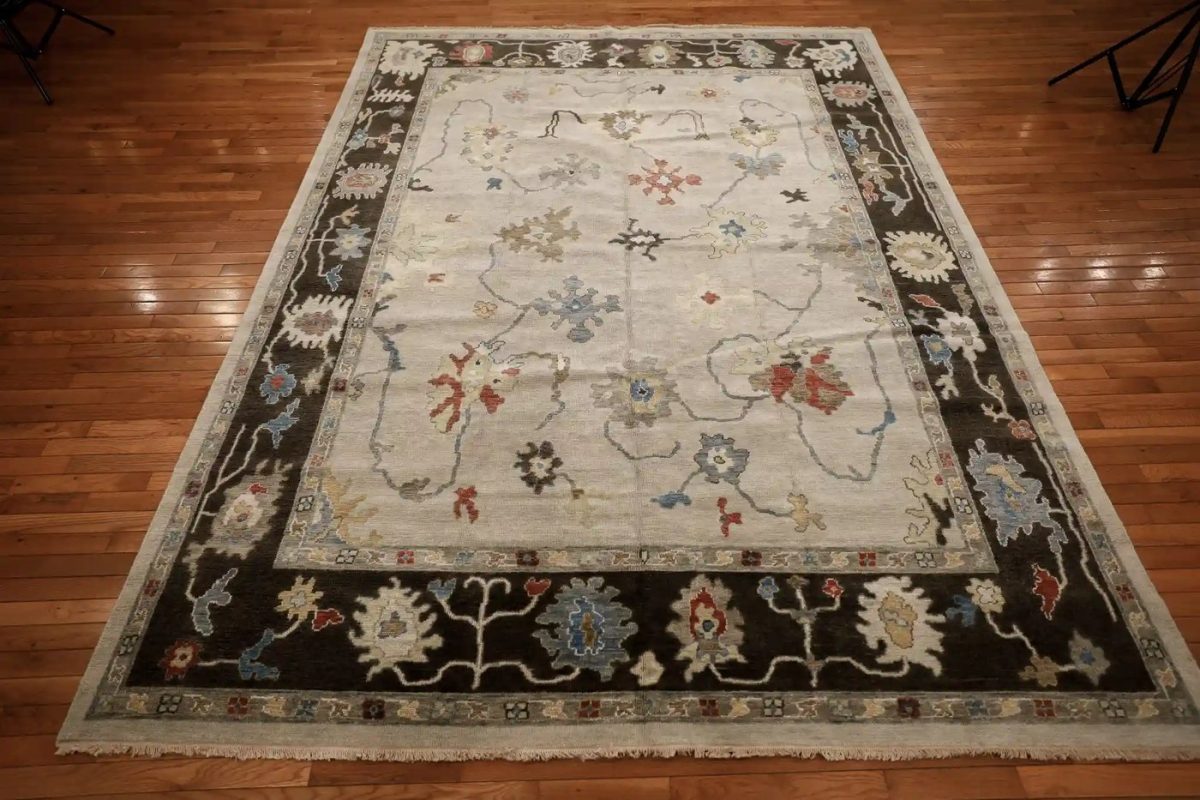 8′ x 10′ Beige Fine Hand-Knotted Indian Oushak Rug – Traditional Wool