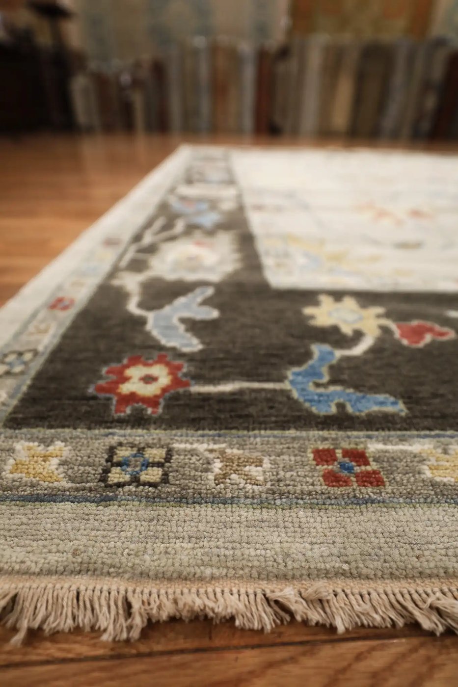 8′ x 10′ Beige Fine Hand-Knotted Indian Oushak Rug – Traditional Wool