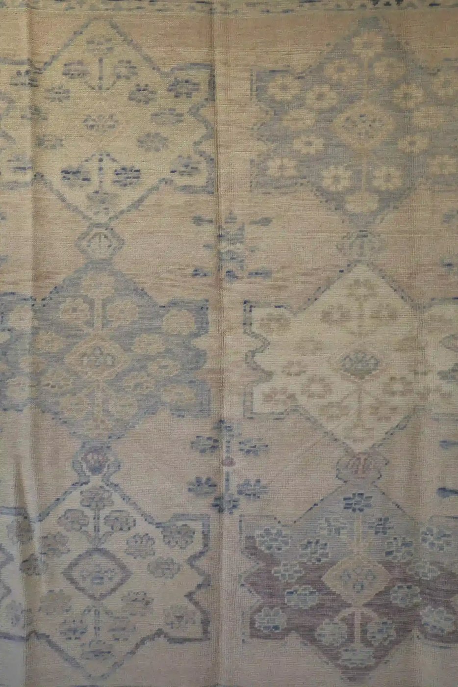 8′ x 10′ Beige Fine Hand-Knotted Turkish Oushak Rug – Transitional Wool