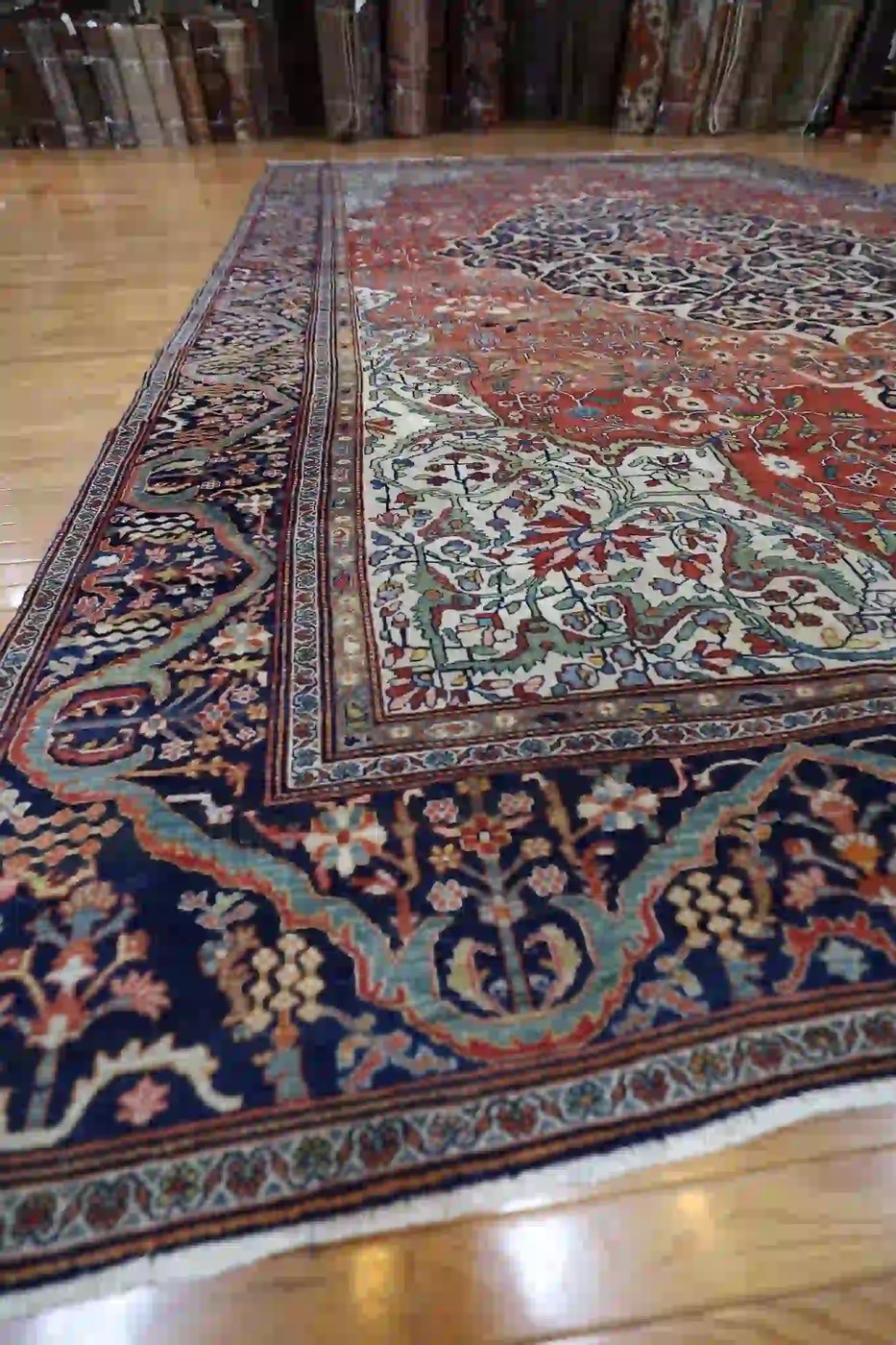 11′ x 17′ Red Fine Hand-Knotted Antique Persian Sarouk Farahan Rug – Traditional Wool
