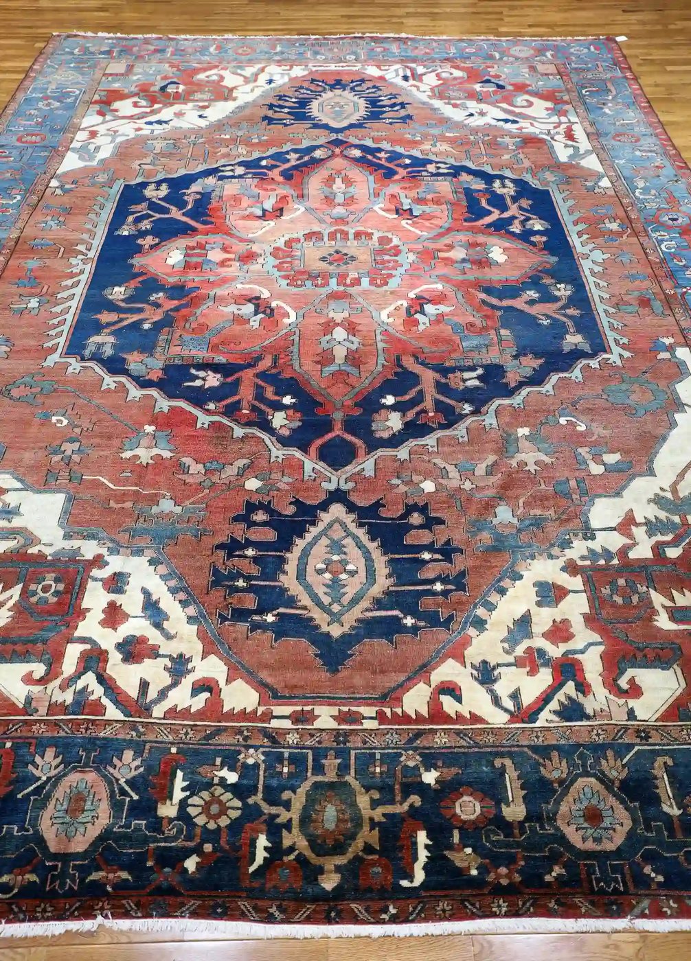 13′ x 16′ Red Fine Hand-Knotted Antique Persian Serapi – Traditional Wool