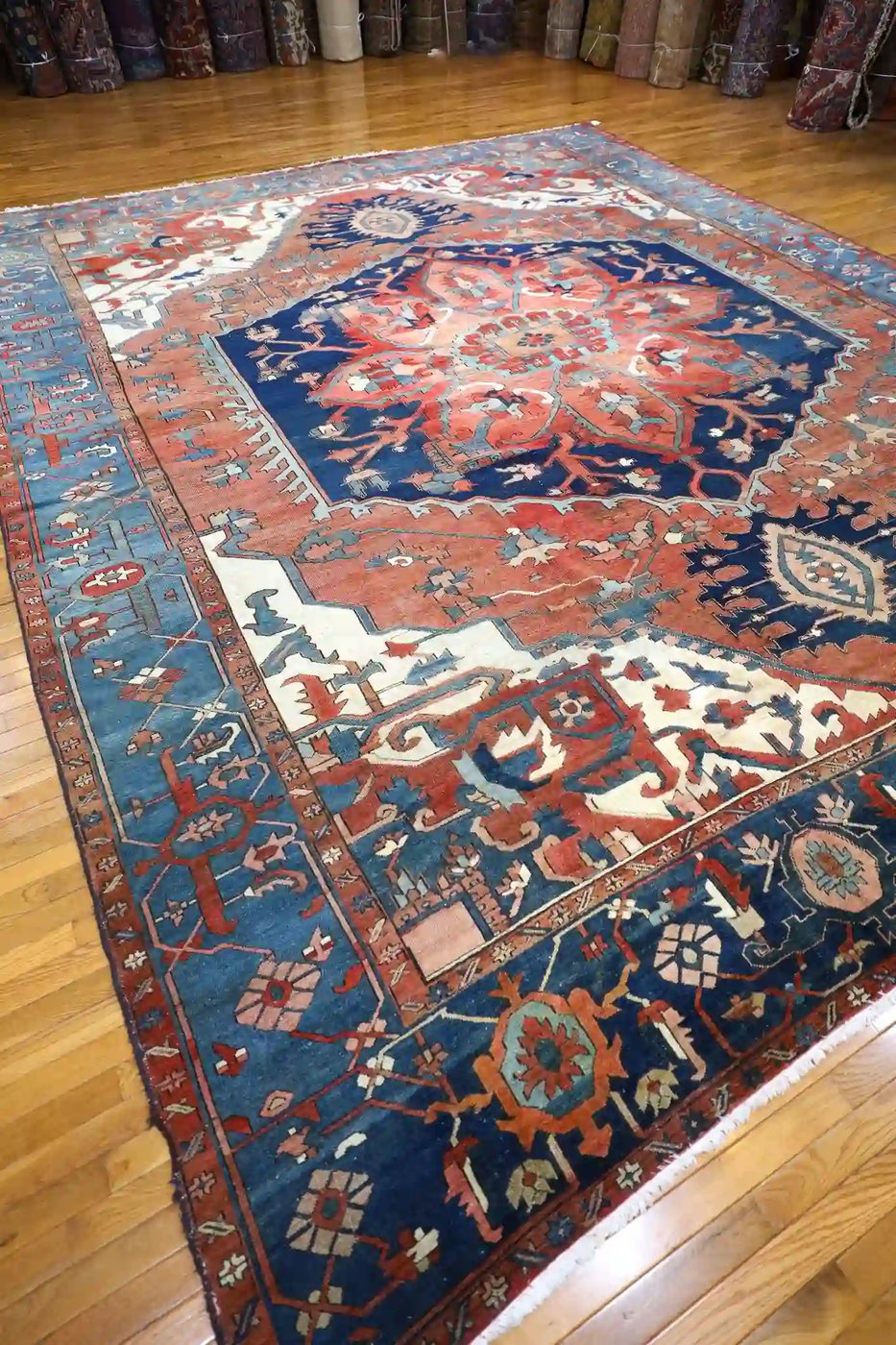 13′ x 16′ Red Fine Hand-Knotted Antique Persian Serapi – Traditional Wool