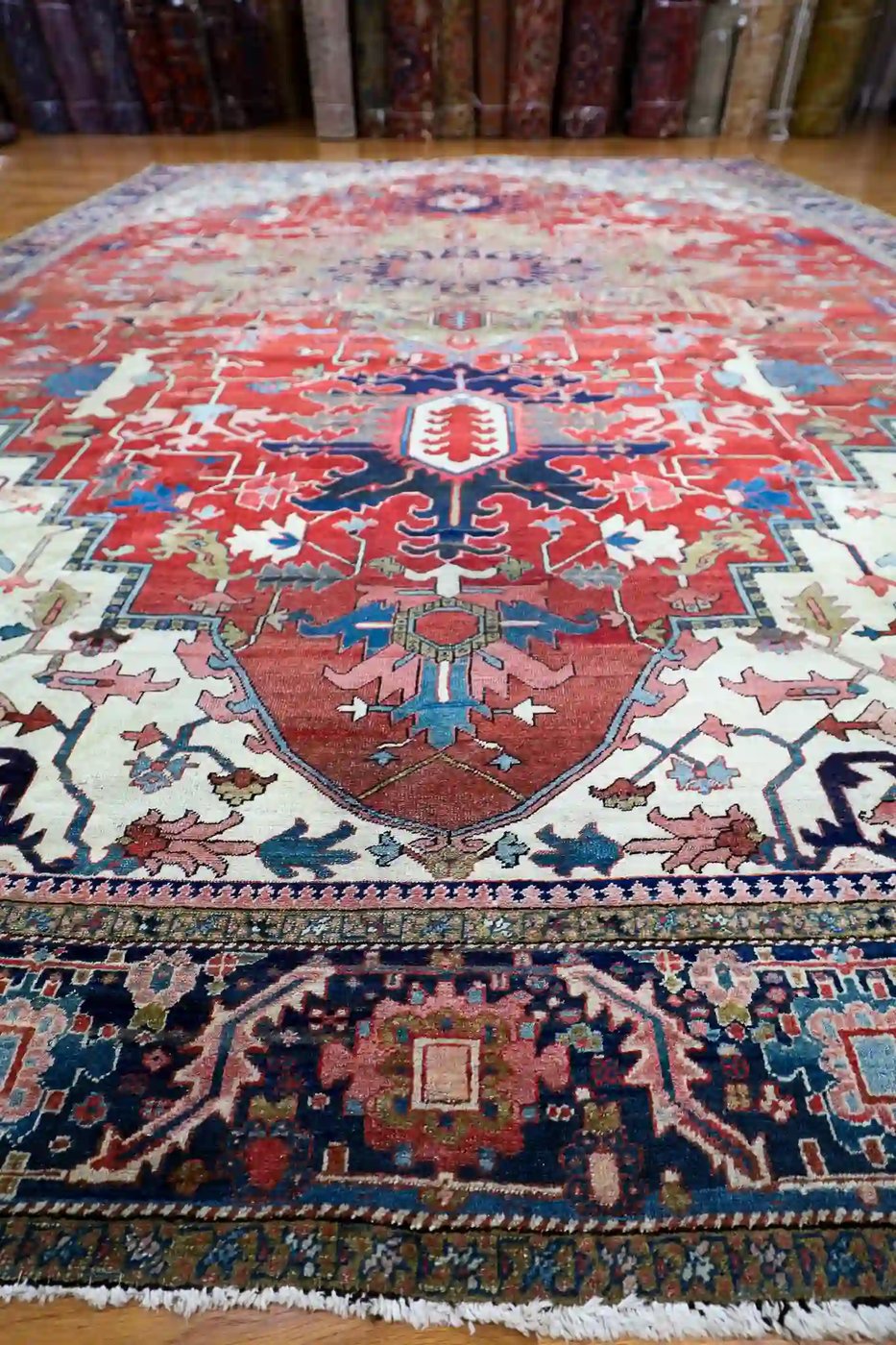 14′ x 20′ Red Fine Hand-Knotted Antique Persian Serapi – Traditional Wool
