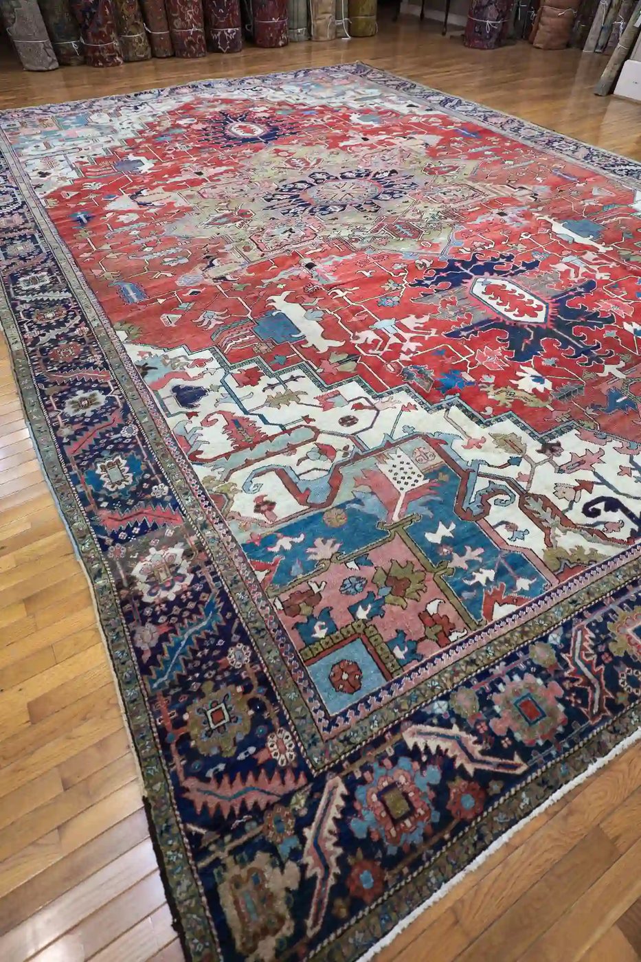 14′ x 20′ Red Fine Hand-Knotted Antique Persian Serapi – Traditional Wool