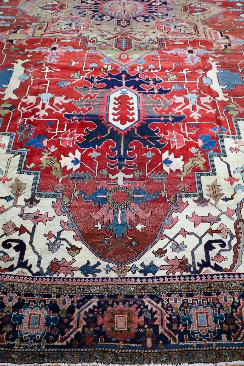 14′ x 20′ Red Fine Hand-Knotted Antique Persian Serapi – Traditional Wool