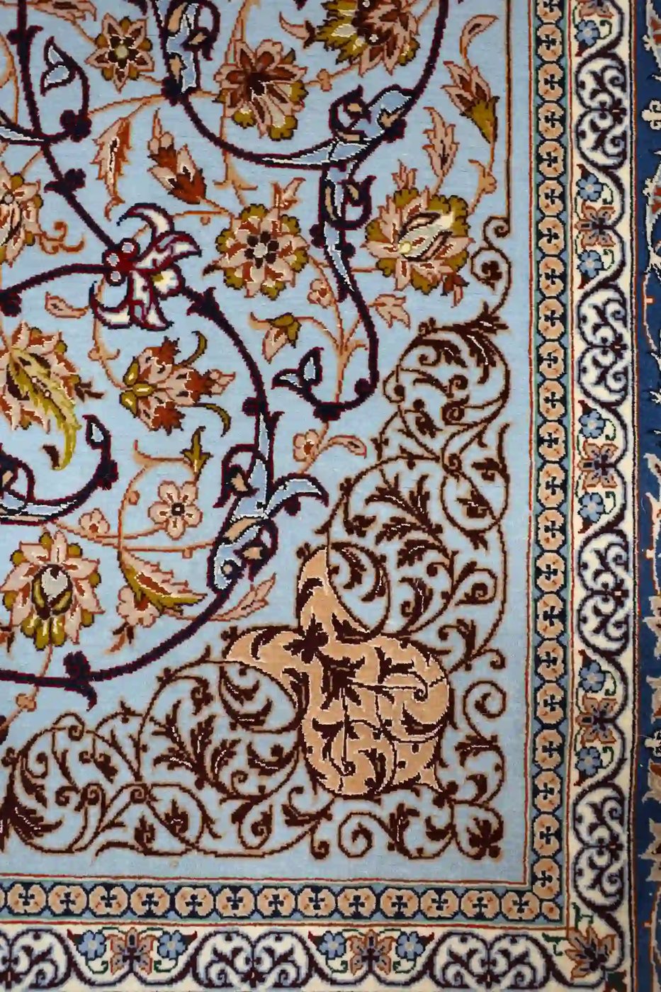 4′ x 7′ Light Blue Fine Hand-Knotted Persian Isfahan Rug – Traditional Silk and Wool