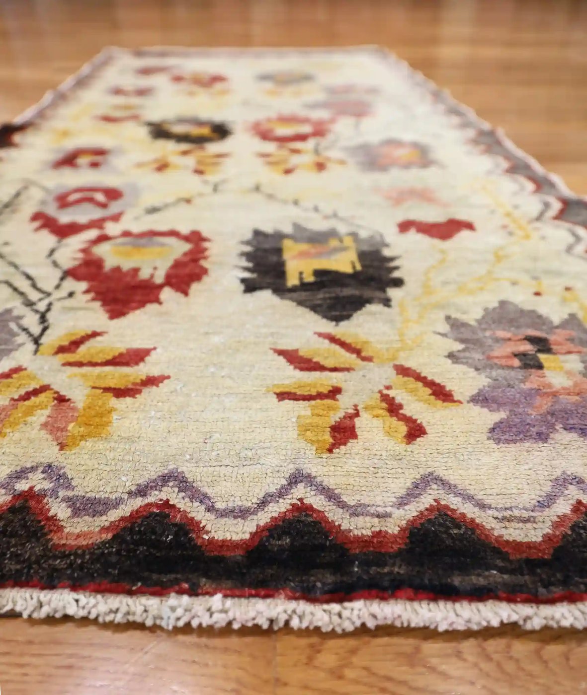 3′ x 6′ Ivory Fine Hand-Knotted Turkish Oushak Rug – Vintage Floral Wool