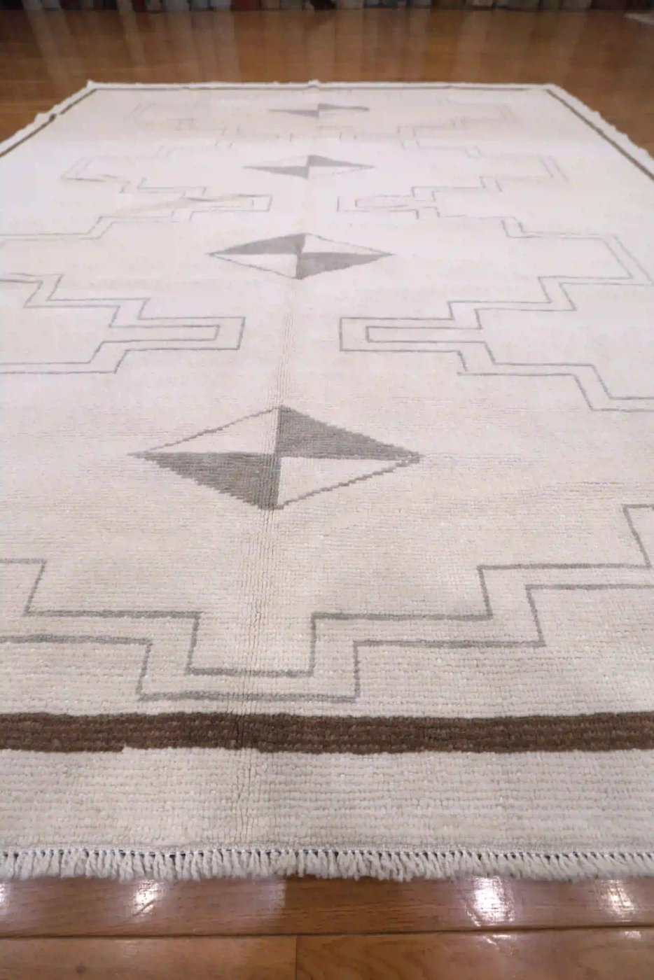 9′ x 11′ Ivory Fine Hand-Knotted Turkish Oushak Rug – Transitional Wool