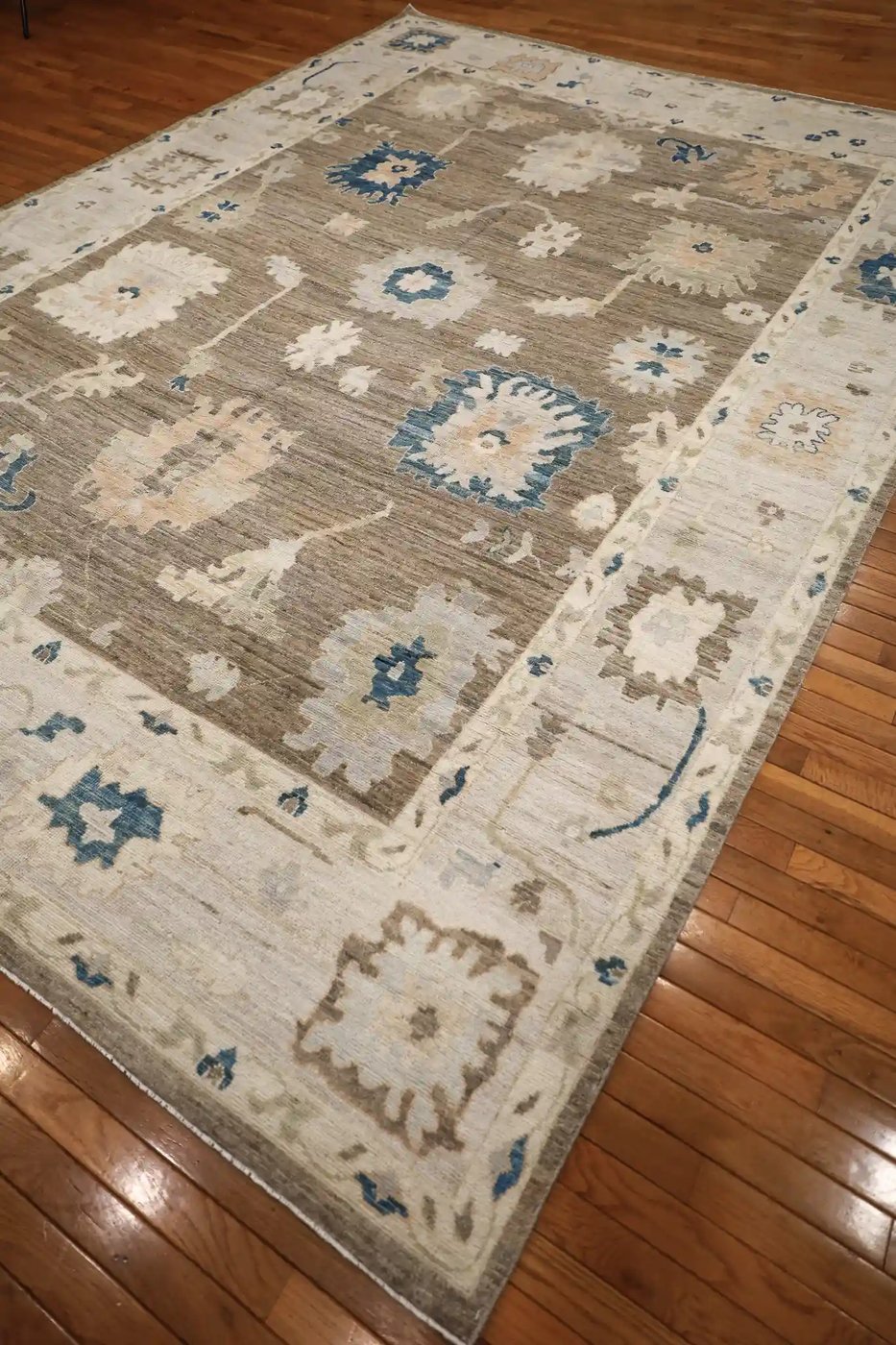 9′ x 12′ Beige Fine Hand-Knotted Turkish Oushak Rug – Traditional Wool