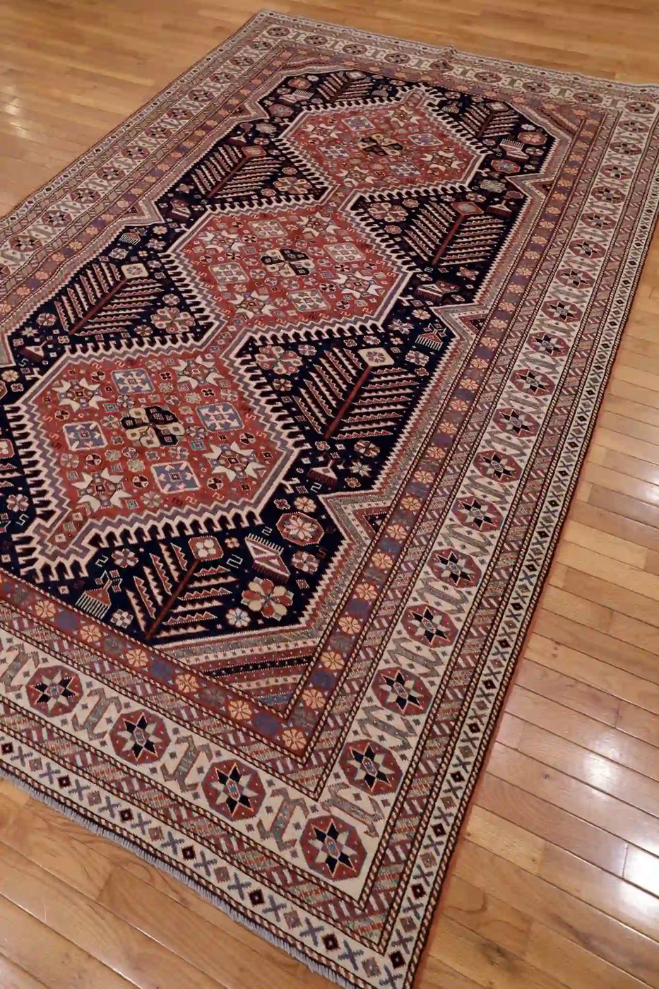 6′ x 10′ Navy Fine Hand-Knotted Pakistan Shirvan Rug – Traditional Wool