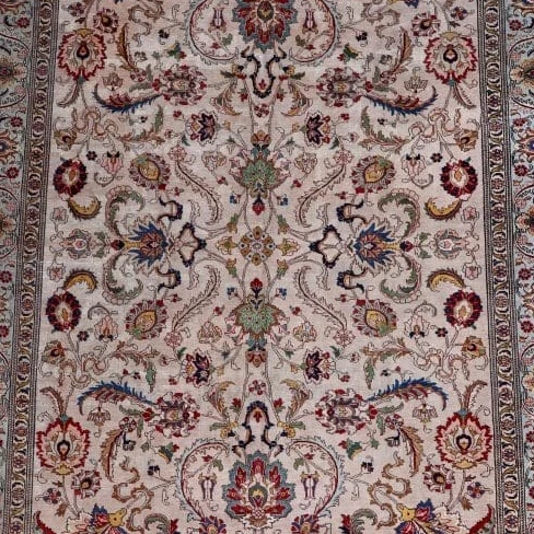 0cc108bf-ea55-478d-8c87-0b2436586e2b-2.webp 10x13 Light Cream & Ice Blue Hand-Knotted Vintage Wool Rug