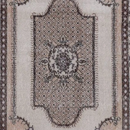 Medallion Runner Rug in Peach, Cream, and Charcoal